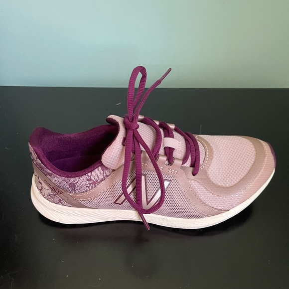 new balance 870v4 womens